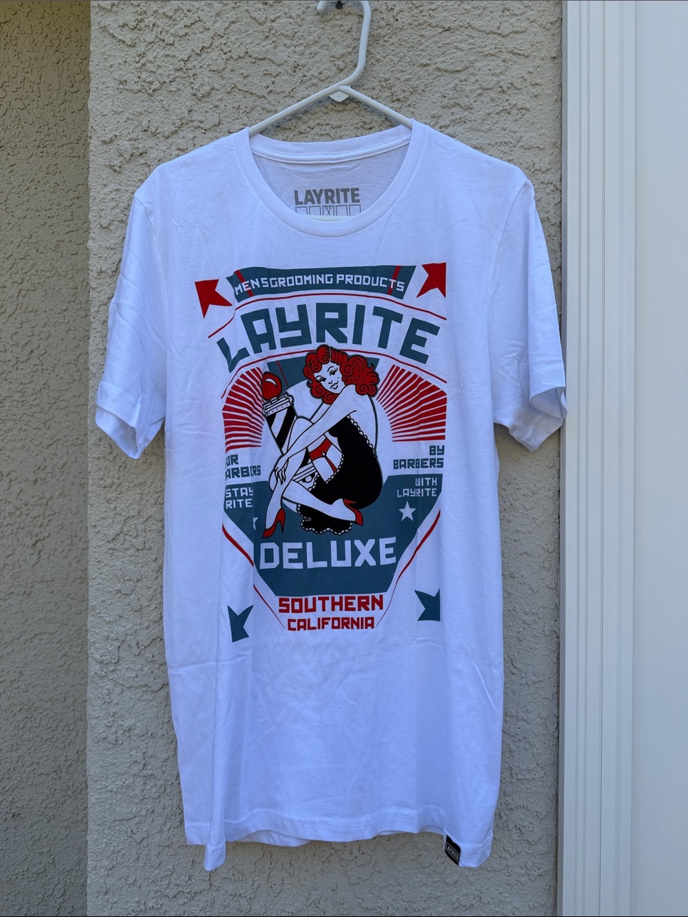 Layrite Deluxe By Barbers Grooming Products Whte Short Sleeve Tshirt Size L NWOT